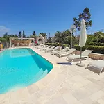 Masseria Carperi *