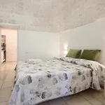 Masseria Carperi *